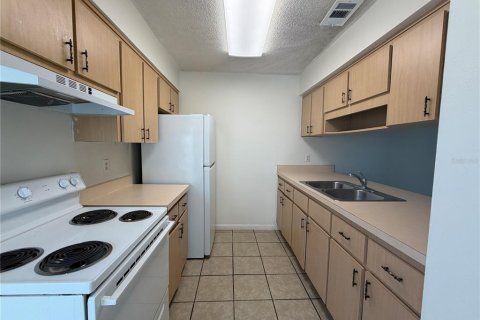 Apartment in Leesburg, Florida 1 bedroom, 65.03 sq.m. № 2378352 - photo 2