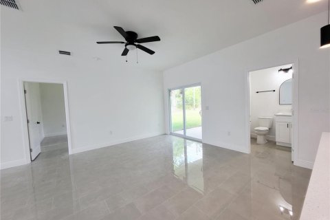 Casa en venta en Palm Bay, Florida, 3 dormitorios, 171.4 m2 № 2329611 - foto 3