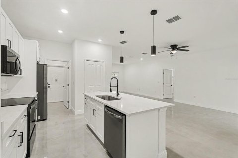 Casa en venta en Palm Bay, Florida, 3 dormitorios, 171.4 m2 № 2329611 - foto 8