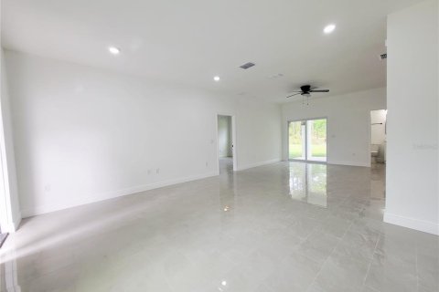 Casa en venta en Palm Bay, Florida, 3 dormitorios, 171.4 m2 № 2329611 - foto 5