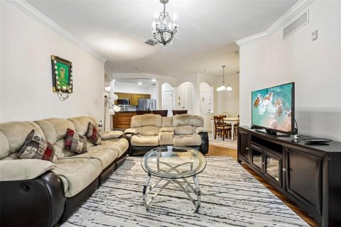 Condo in Windermere, Florida, 3 bedrooms № 2232307 - photo 3