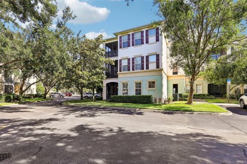 Condo in Windermere, Florida, 3 bedrooms № 2232307 - photo 16