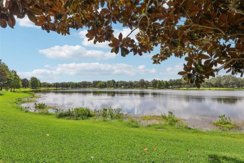 Condo in Windermere, Florida, 3 bedrooms № 2232307 - photo 30