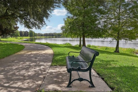Condo in Windermere, Florida, 3 bedrooms № 2232307 - photo 28