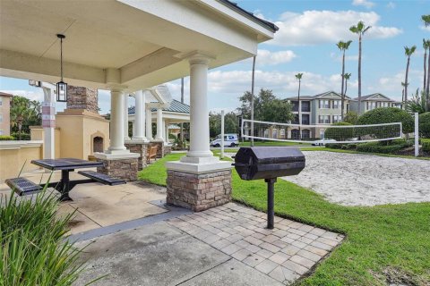 Condo in Windermere, Florida, 3 bedrooms № 2232307 - photo 27