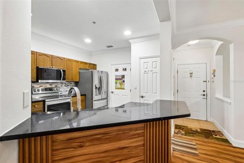 Condo in Windermere, Florida, 3 bedrooms № 2232307 - photo 5
