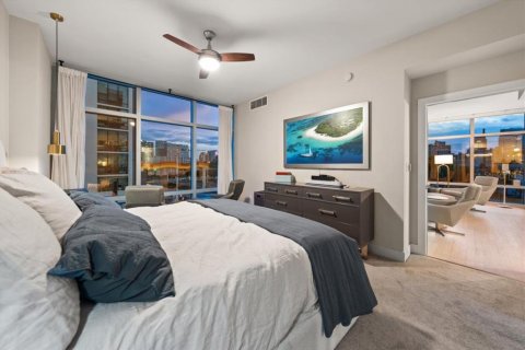 Condo in Tampa, Florida, 2 bedrooms № 2383974 - photo 13