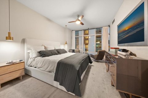 Condo in Tampa, Florida, 2 bedrooms № 2383974 - photo 14