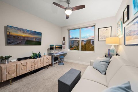Condo in Tampa, Florida, 2 bedrooms № 2383974 - photo 19