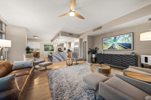 Condo in Tampa, Florida, 2 bedrooms  № 2383974