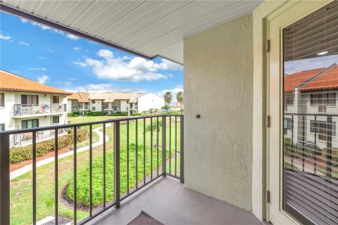 Copropriété à louer à Saint Petersburg, Floride: 1 chambre, 61.78 m2 № 2115054 - photo 25