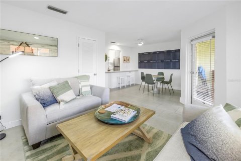 Copropriété à louer à Saint Petersburg, Floride: 1 chambre, 61.78 m2 № 2115054 - photo 19