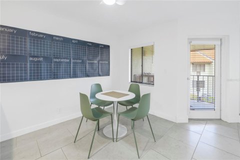 Copropriété à louer à Saint Petersburg, Floride: 1 chambre, 61.78 m2 № 2115054 - photo 10