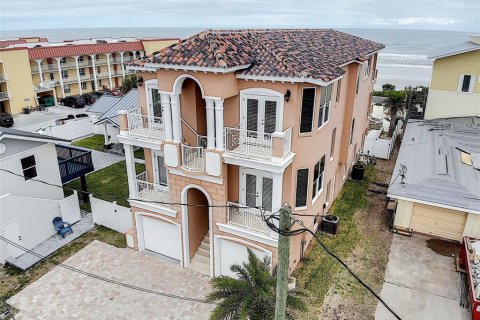 House in New Smyrna Beach, Florida 6 bedrooms, 385.54 sq.m. № 1211301 - photo 4