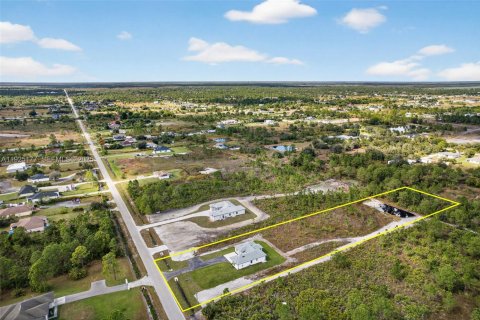 Casa en venta en Naples, Florida, 3 dormitorios, 141.12 m2 № 1983770 - foto 24