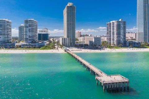 Copropriété à louer à Sunny Isles Beach, Floride: 1 chambre, 93.37 m2 № 1998063 - photo 29