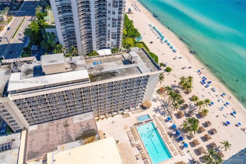 Copropriété à louer à Sunny Isles Beach, Floride: 1 chambre, 93.37 m2 № 1998063 - photo 28