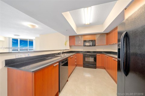 Copropriété à louer à Sunny Isles Beach, Floride: 1 chambre, 93.37 m2 № 1998063 - photo 6