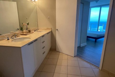 Copropriété à louer à Sunny Isles Beach, Floride: 1 chambre, 93.37 m2 № 1998063 - photo 14