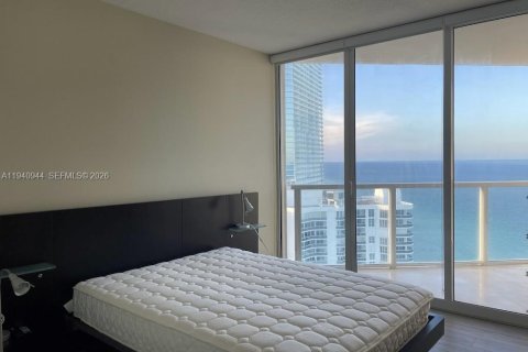 Copropriété à louer à Sunny Isles Beach, Floride: 1 chambre, 93.37 m2 № 1998063 - photo 12