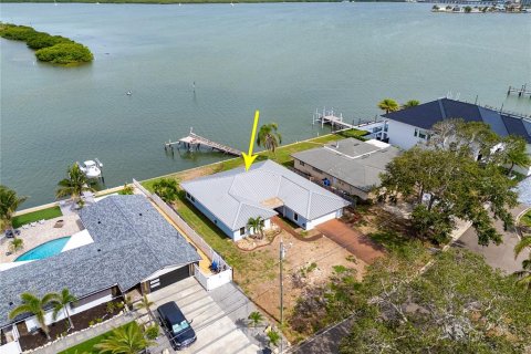 Casa en venta en Saint Petersburg, Florida, 3 dormitorios, 216.37 m2 № 1793815 - foto 29