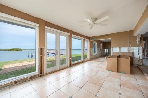 Casa en venta en Saint Petersburg, Florida, 3 dormitorios, 216.37 m2 № 1793815 - foto 5