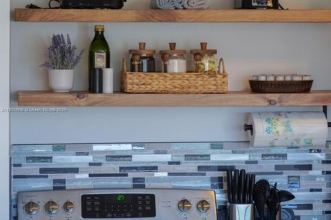 Copropriété à vendre à North Bay Village, Floride: 1 chambre, 68.56 m2 № 1937828 - photo 25