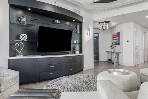 Copropriété à vendre à Tampa, Floride: 3 chambres, 237.37 m2 № 2312817 - photo 12