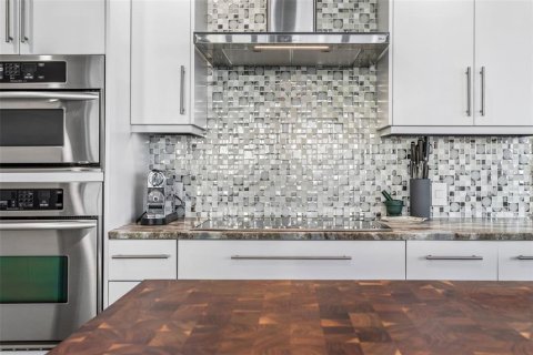 Copropriété à vendre à Tampa, Floride: 3 chambres, 237.37 m2 № 2312817 - photo 22