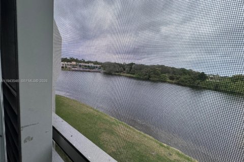 Copropriété à vendre à Davie, Floride: 1 chambre, 87.33 m2 № 2001488 - photo 4