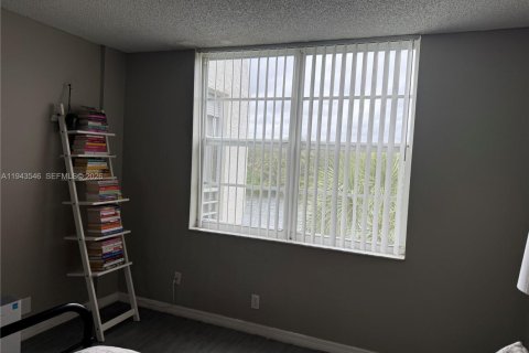 Copropriété à vendre à Davie, Floride: 1 chambre, 87.33 m2 № 2001488 - photo 16