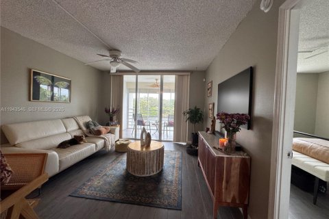 Condo à Davie, Floride, 1 chambre  № 2001488
