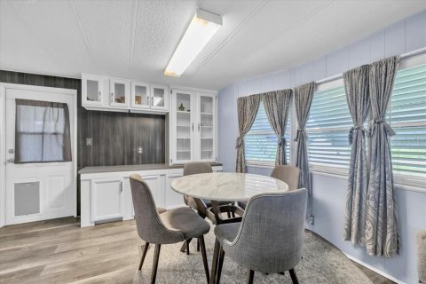 House in Arcadia, Florida 2 bedrooms, 86.86 sq.m. № 2211473 - photo 8