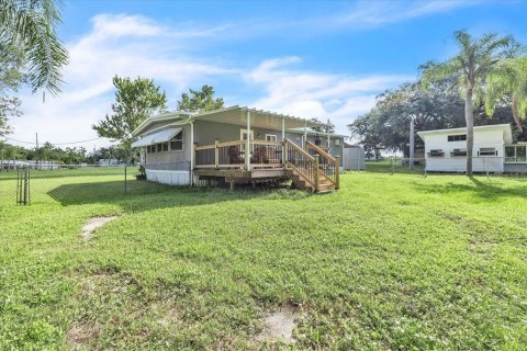 House in Arcadia, Florida 2 bedrooms, 86.86 sq.m. № 2211473 - photo 26