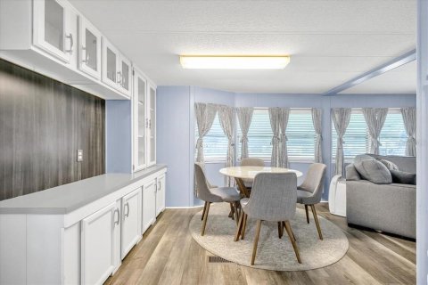 House in Arcadia, Florida 2 bedrooms, 86.86 sq.m. № 2211473 - photo 7