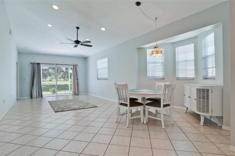 House in Palmetto, Florida 2 bedrooms, 115.48 sq.m. № 2310733 - photo 13