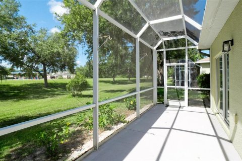 House in Palmetto, Florida 2 bedrooms, 115.48 sq.m. № 2310733 - photo 8