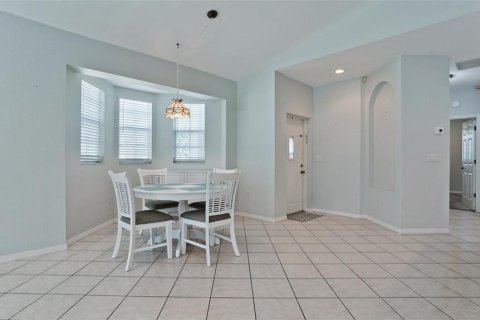 House in Palmetto, Florida 2 bedrooms, 115.48 sq.m. № 2310733 - photo 12
