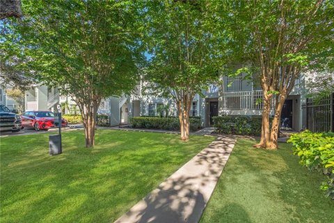 Condo à Tampa, Floride, 2 chambres  № 2308286