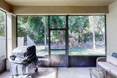 Casa en venta en Homestead, Florida, 3 dormitorios, 134.71 m2 № 1965826 - foto 28