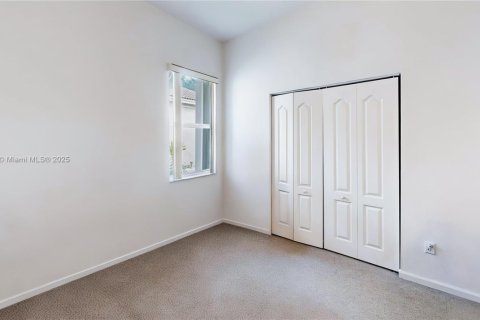 Casa en venta en Homestead, Florida, 3 dormitorios, 134.71 m2 № 1965826 - foto 26