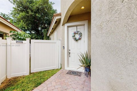 Casa en venta en Homestead, Florida, 3 dormitorios, 134.71 m2 № 1965826 - foto 4