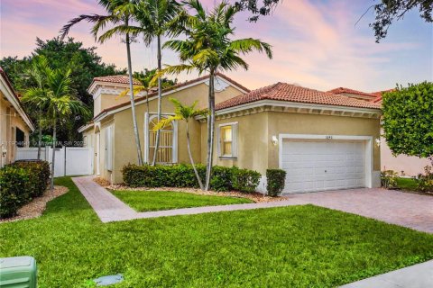 Casa en venta en Homestead, Florida, 3 dormitorios, 134.71 m2 № 1965826 - foto 2