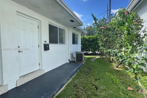 Villa ou maison à South Miami, Floride 2 chambres, 111.48 m2 № 2168172