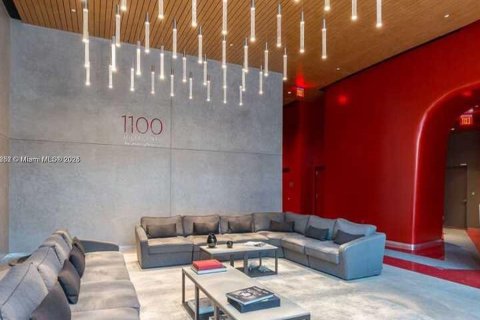 Condominio en alquiler en Miami, Florida, 49.24 m2 № 1766803 - foto 9
