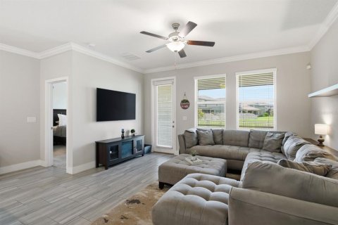 Villa ou maison à vendre à New Port Richey, Floride: 5 chambres, 229.1 m2 № 2219577 - photo 3