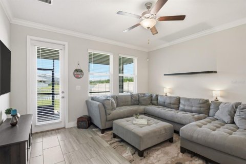 Villa ou maison à vendre à New Port Richey, Floride: 5 chambres, 229.1 m2 № 2219577 - photo 4