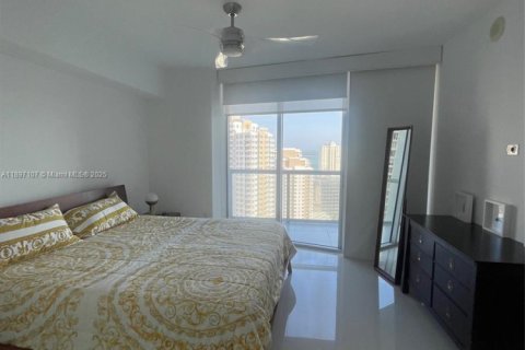 Снять в аренду кондоминиум в Майами, Флорида 2 спальни, 121.98м2, № 1952869 - фото 8