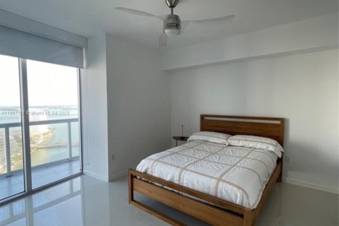 Снять в аренду кондоминиум в Майами, Флорида 2 спальни, 121.98м2, № 1952869 - фото 13