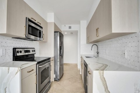 Condominio en venta en Aventura, Florida, 2 dormitorios, 125.42 m2 № 1953989 - foto 14
